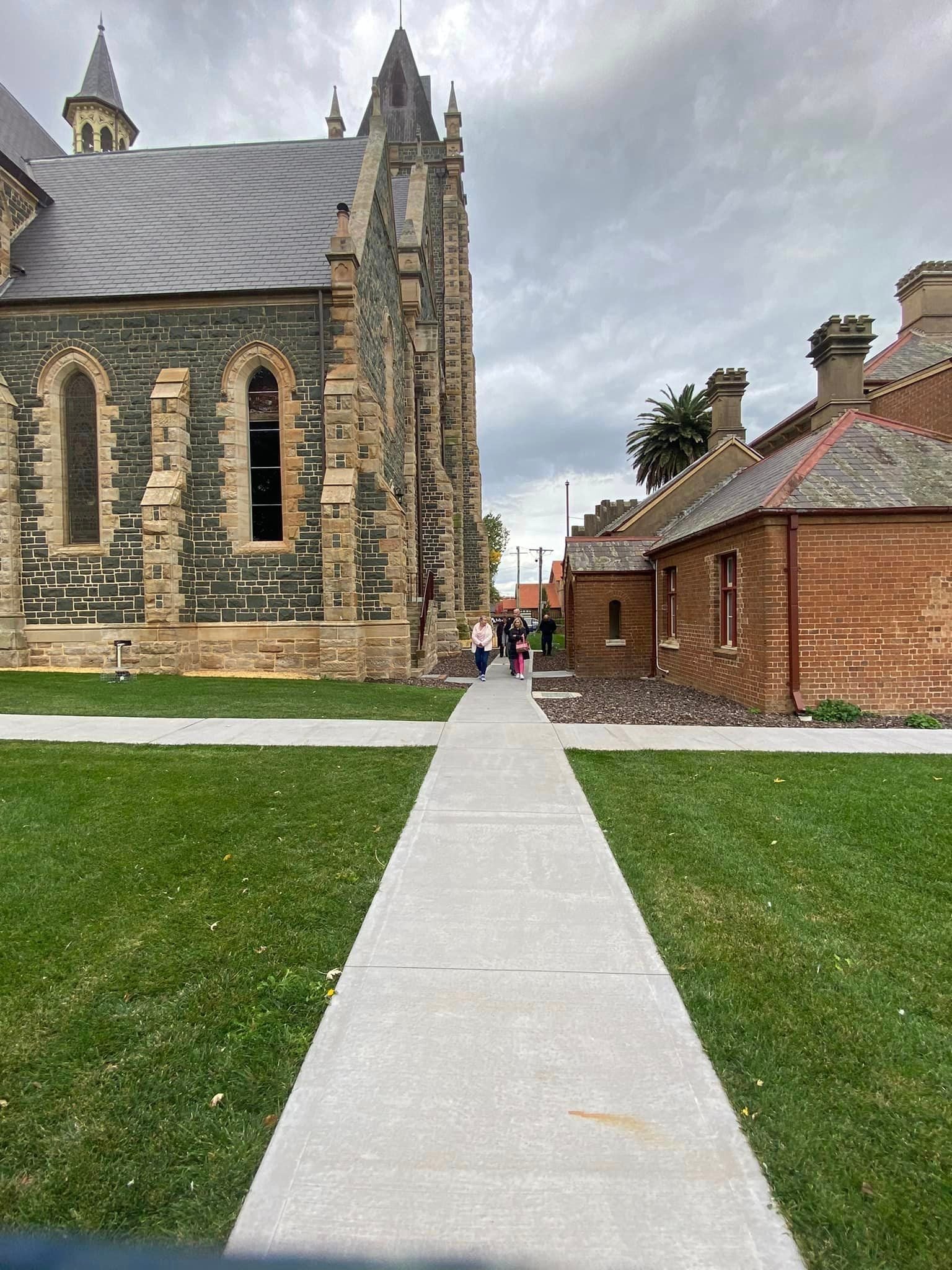 St Peters & Paul Cathedral Goulburn + Rocky Hill War Memorial Image -663c07e764811